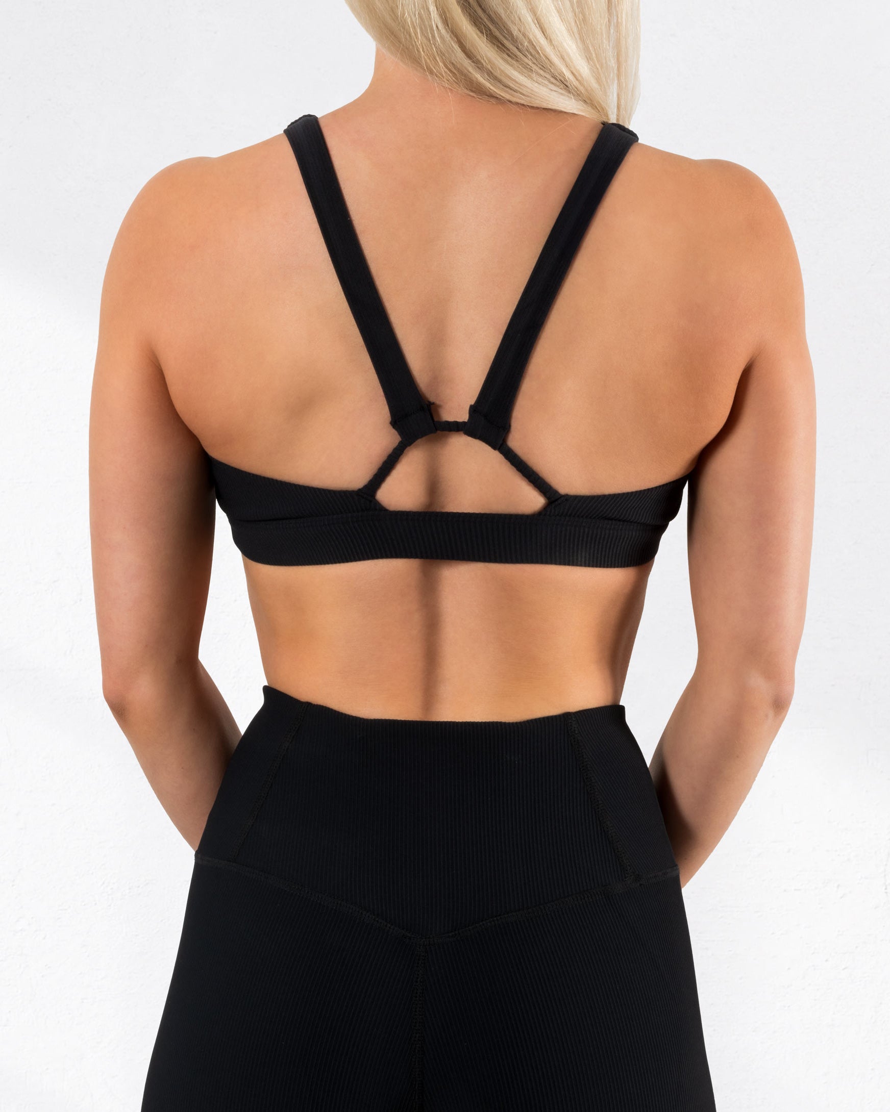 AirYogi-Ribbed-Sports-Bra-Black-2